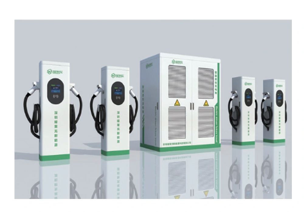 Liquid cooled high power DC charging stack